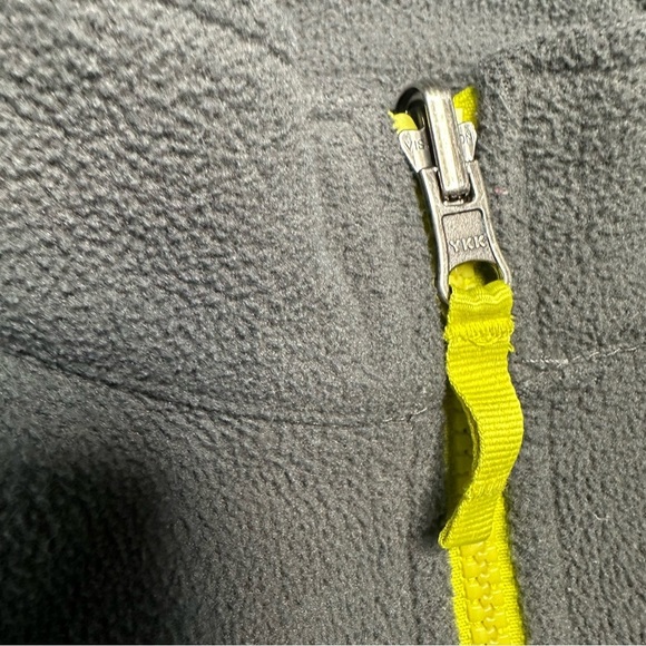 The North Face Fleece Jacket Zippered Fleece Grey & Yellow Size 5 - Picture 3 of 16
